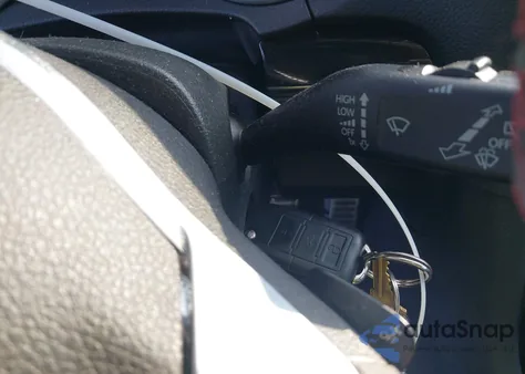 2010 Volkswagen Gti 4-Door z USA, uszkodzony, nr VIN WVWHD7AJ4AW110622